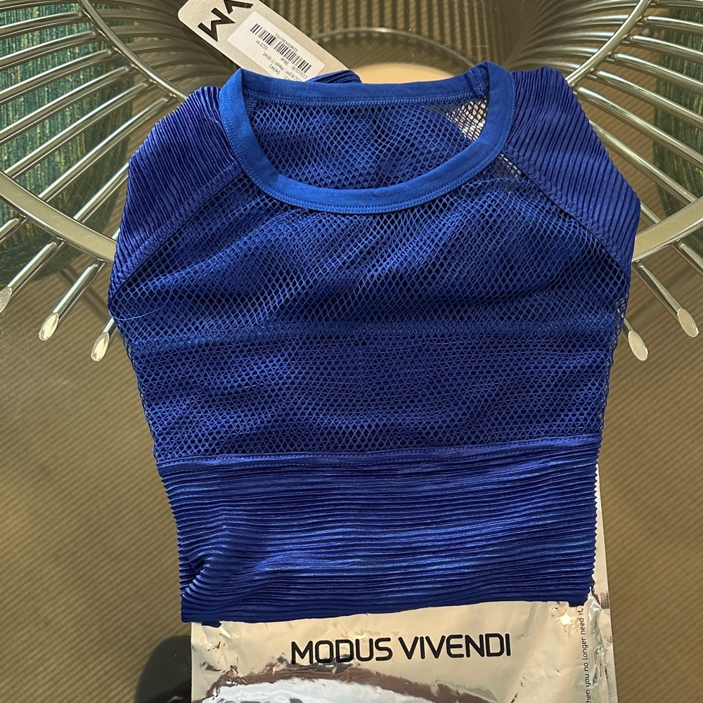 NWT Modus Vivendi Men’s Short Sleeve Blue Mesh & Ribbed Tee